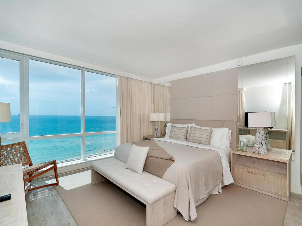 3 Bedroom Direct Ocean Front located at 1 Hotel & Homes -919 Main image 1